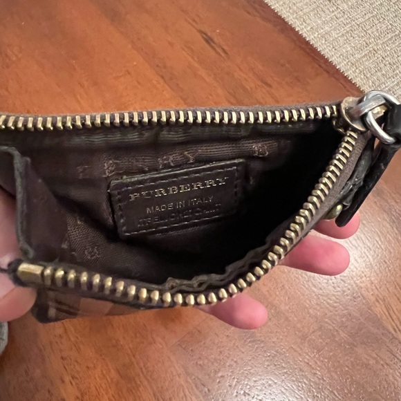 Burberry Card Case/Keyholder - Picture 4 of 7